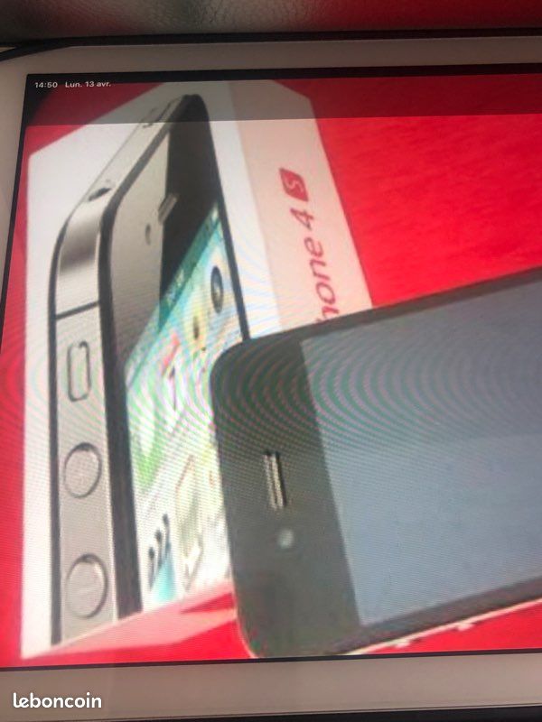 Apple iPhone 4 S (image 1)