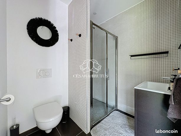 Maison 5 pièces 180 m² — 9