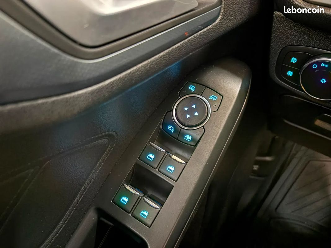 FORD Focus Active 1.0 125 ch Active X Boîte auto - Carplay, Caméra de recul - (image 25)