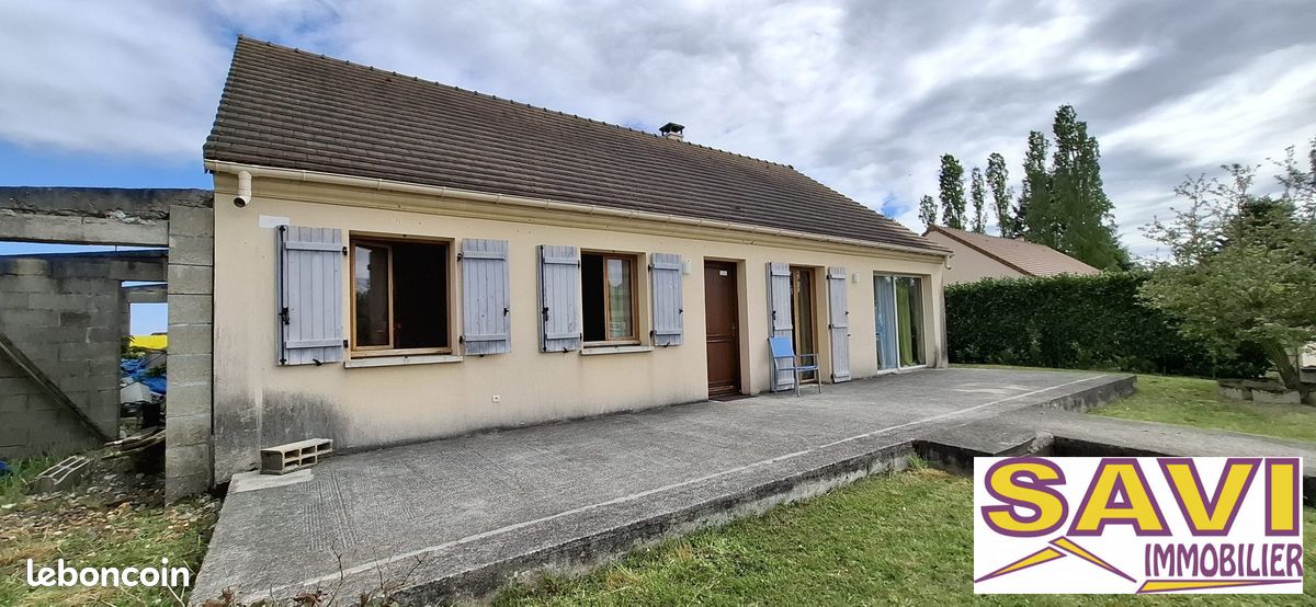 Maison 5 pièces 97 m² · à Ferrières-en-Gâtinais · 97 m² · 135 000 €