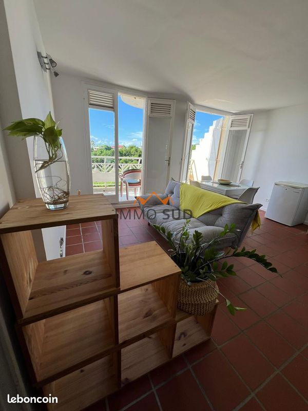 Appartement 3 pièces 53 m² · à Le Gosier · 53 m² · 1 050 €