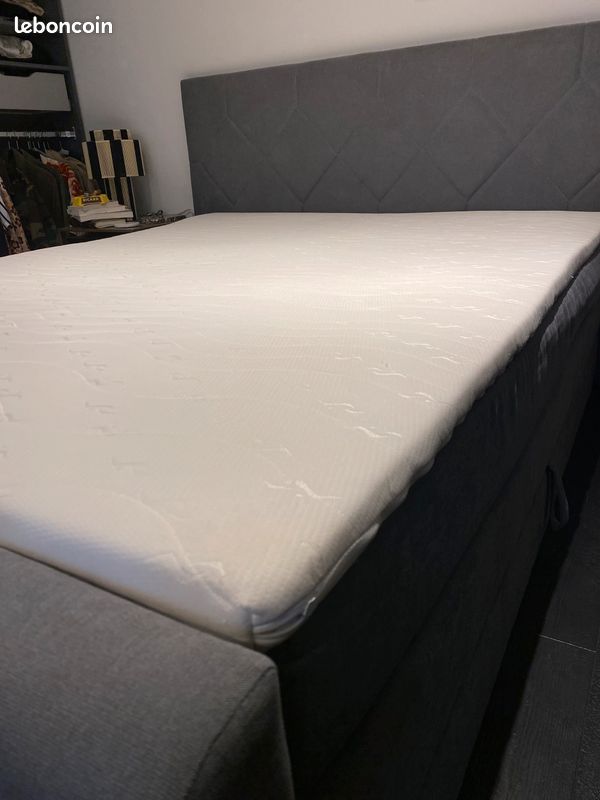 Sur matelas mémoire de forme neuf (Suisse) (image 2)