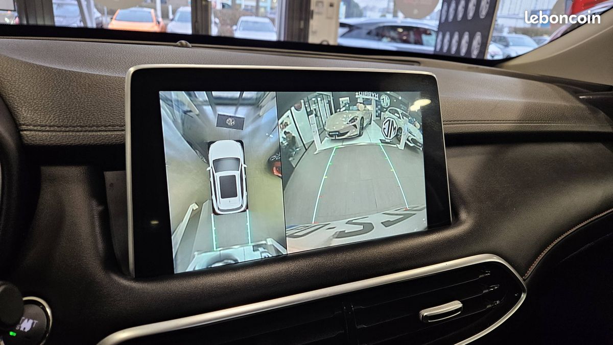 MG EHS 1.5T GDI PHEV Luxury (image 18)