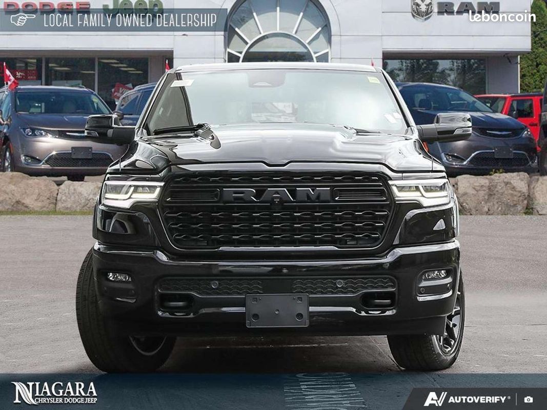 Dodge RAM 1500 Limited 5.7 HEMI V8 4x4 Crew Cab – Night Edition – Neuf 2026 - TVA récupérable (image 2)