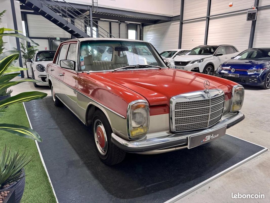 MERCEDES 200200 W114 / 95ch / DOSSIER HISTORIQUE / CUIR BEIGE / SUPERBE ETAT (image 3)