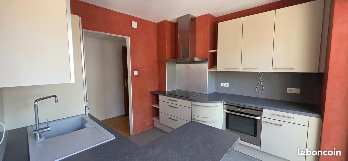 Appartement 3 pièces 90 m² · à Mulhouse · 90 m² · 950 €