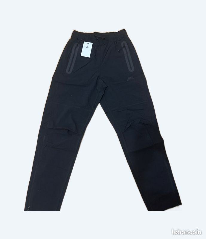 Bas Nike tech (image 1)