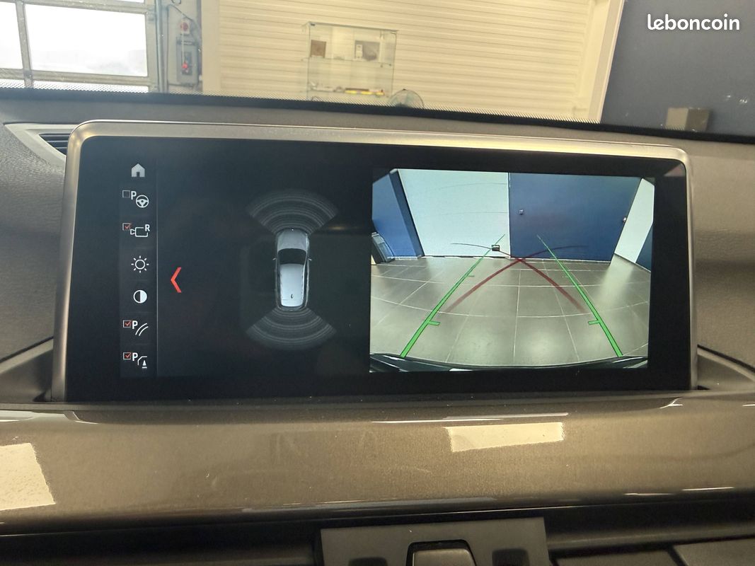 BMW X1 sDrive 18i 140 ch DKG7 xLine (image 16)