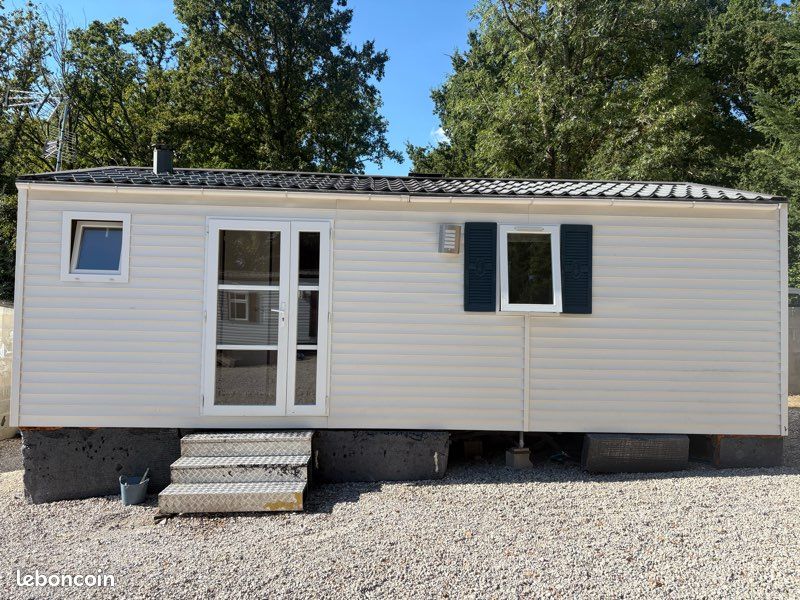 Maison 4 pièces 35 m² · à Couilly-Pont-aux-Dames · 35 m² · 12 000 €