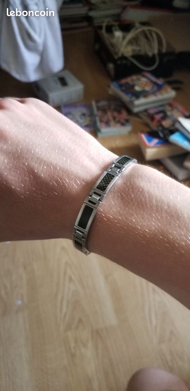 Bracelet en argent (image 1)
