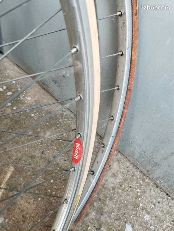 Vélo ancien (image 4)