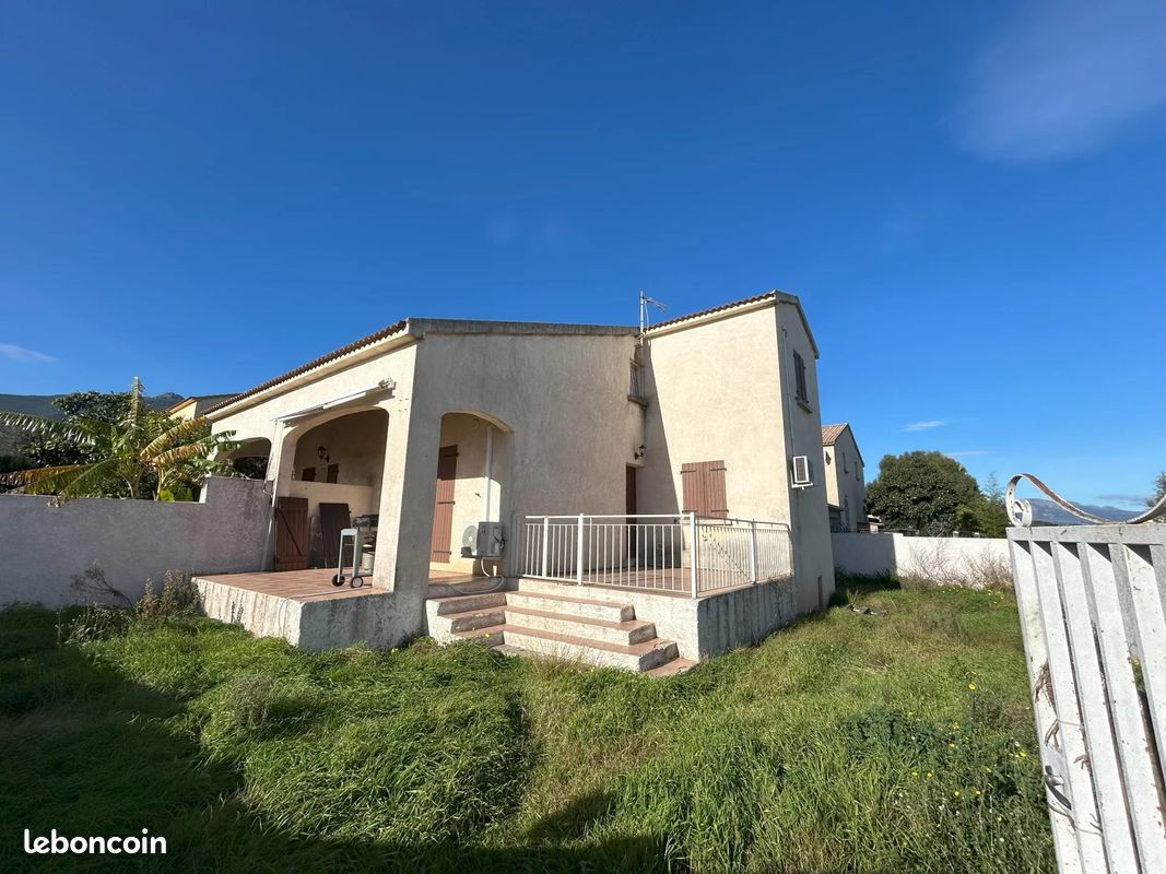 Maison 3 pièces 64 m² · à Borgo · 64 m² · 940 €/mois