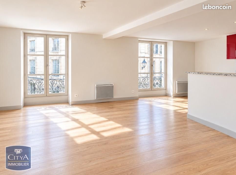 Appartement 3 pièces 63 m² · à Chinon · 63 m² · 623 €/mois