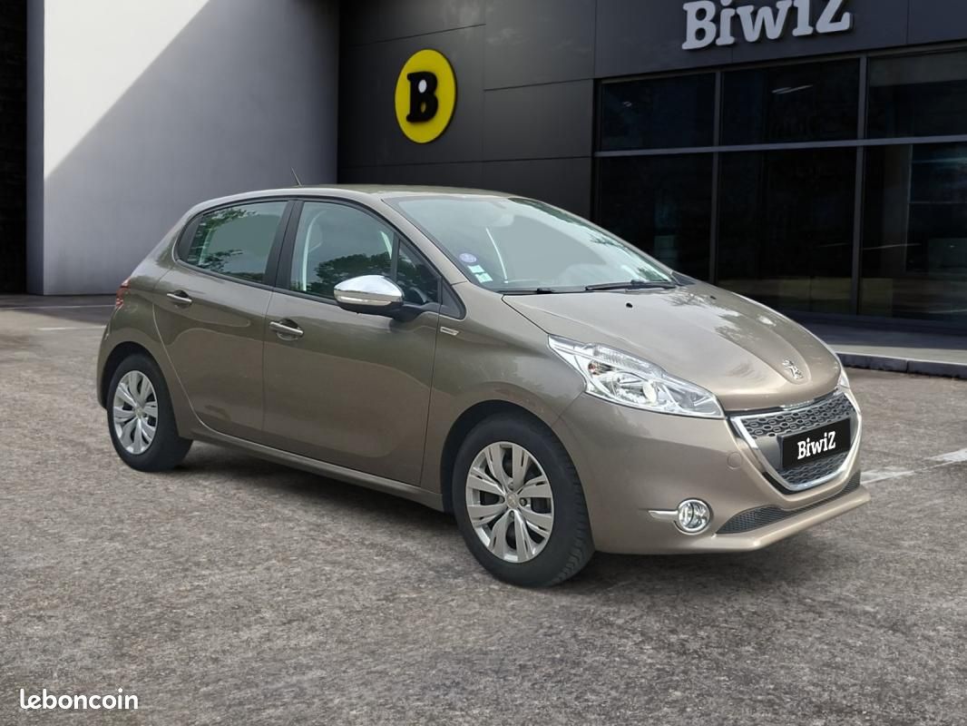 Peugeot 208 1.2 Vti 80 ch Urban Soul /Distri ok/Suivi complet entretiens/2eme main (image 7)