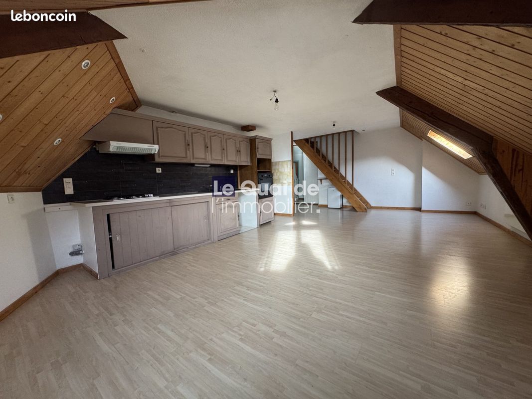 Appartement 2 pièces 62 m² · à Voiron · 62 m² · 126 000 €