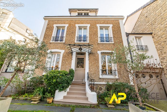 Maison 7 pièces 199 m²