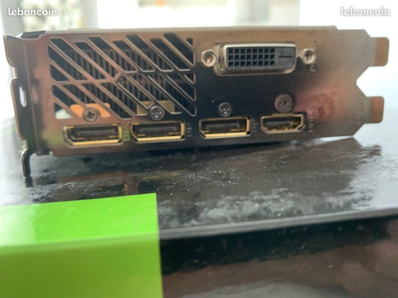 Carte graphique Gigabyte Nvidia GTX 1080 OC Edition - 8 Go (image 3)