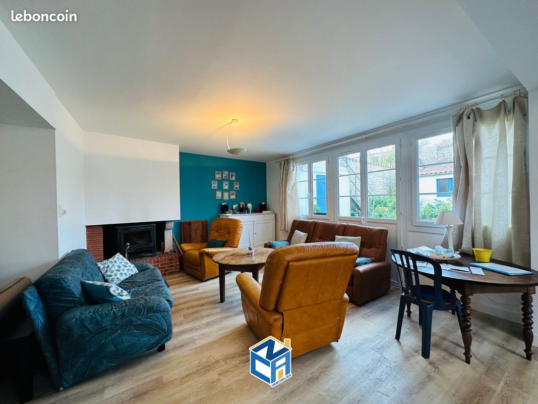 Maison 11 pièces 220 m² · à Dolus-d'Oléron · 220 m² · 460 000 €