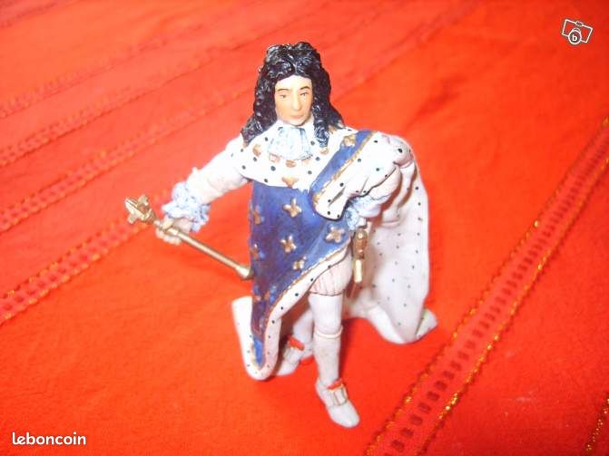 Figurine Louis XVI en excellent état (image 1)