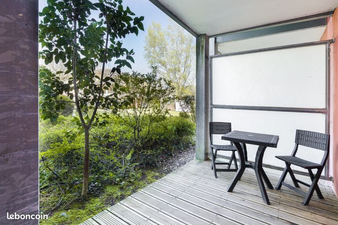 Appartement 1 pièce 33 m² — 8