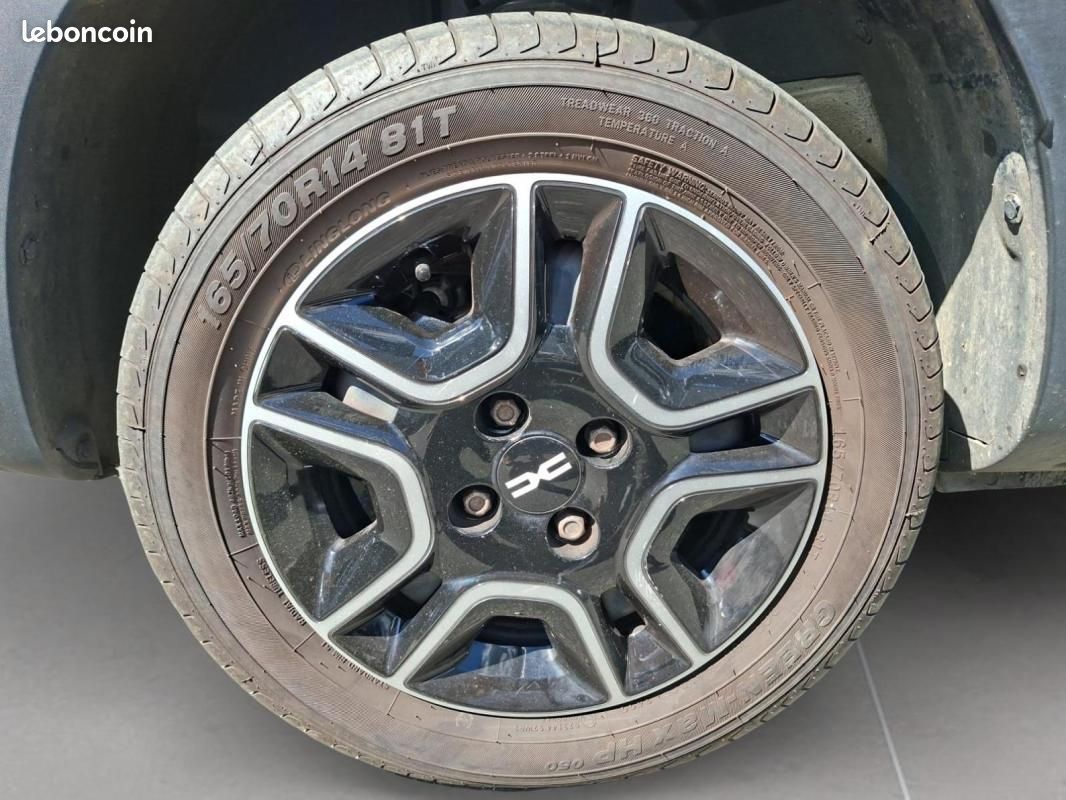Dacia Spring Expression (image 7)
