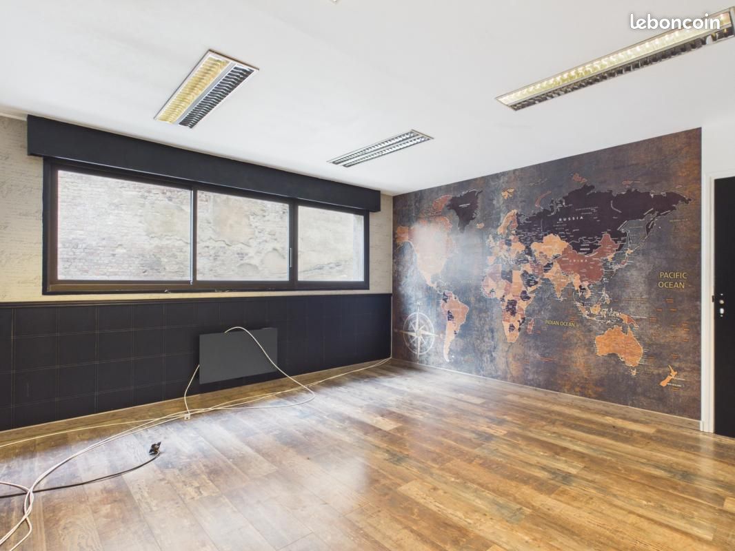 Appartement 6 pièces 220 m² · à Valenciennes · 220 m² · 250 000 €