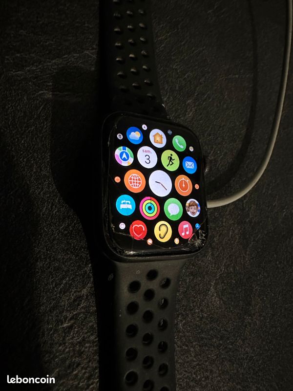 Apple Watch Nike série 5 44 mm gps cellular (image 4)