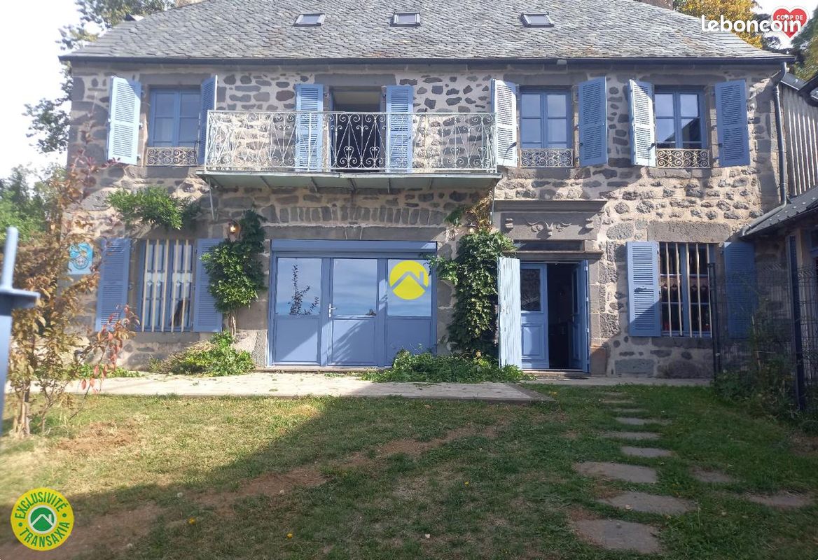 Maison 6 pièces 170 m² · à Murat · 170 m² · 238 500 €