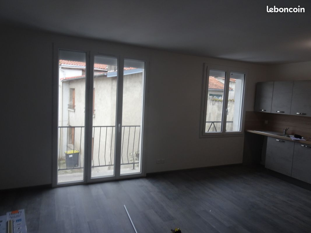 Appartement 3 pièces 68 m² · à Pont-du-Château · 67,6 m² · 725 €/mois