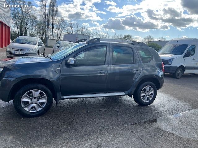 Dacia Duster 1.5 DCI 4X4 110CV DESLEY ATTELAGE CLIM GPS REGUL (image 3)