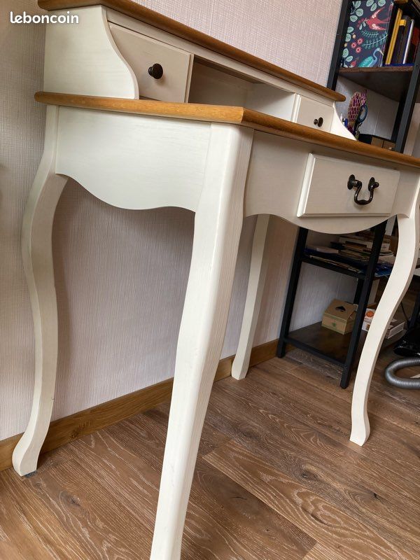 Bureau secrétaire à trois tiroirs (image 5)