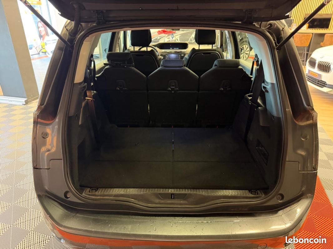 Citroën Grand C4 Picasso 1.6 HDi 115ch BUSINESS+ BVA – 7 PLACES | ENTRETIEN À JOUR + BARRES DE TO... (image 17)