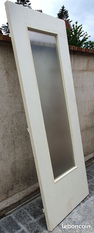 Porte intérieure vitrée en bois sans serrure (image 3)