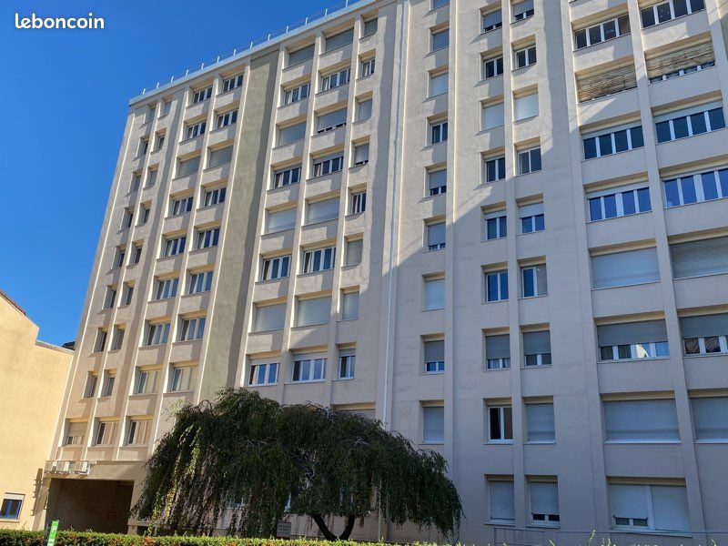 Appartement 3 pièces 79 m² · à Bourg-en-Bresse · 78,5 m² · 915 €/mois