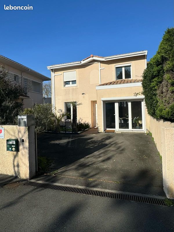 Maison 6 pièces 115 m² · à Gujan-Mestras · 115 m² · 1 580 €