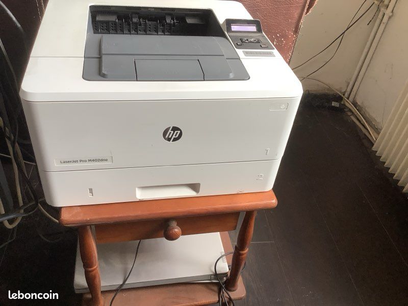 Imprimante HP LaserJet Pro M402dne (image 1)