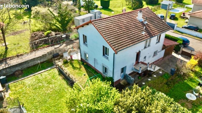 Maison 6 pièces 152 m² · à Roanne · 152 m² · 235 000 €