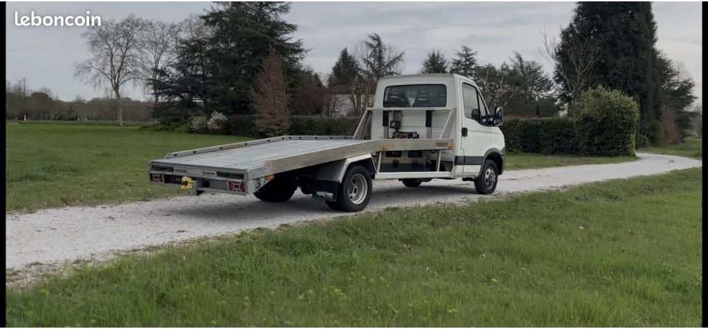 IVECO DAILY Plus 35 C 15 CHASSIS CABINE 35C/35S PORTE VOITURE GARANTIE 12 MOIS (image 5)