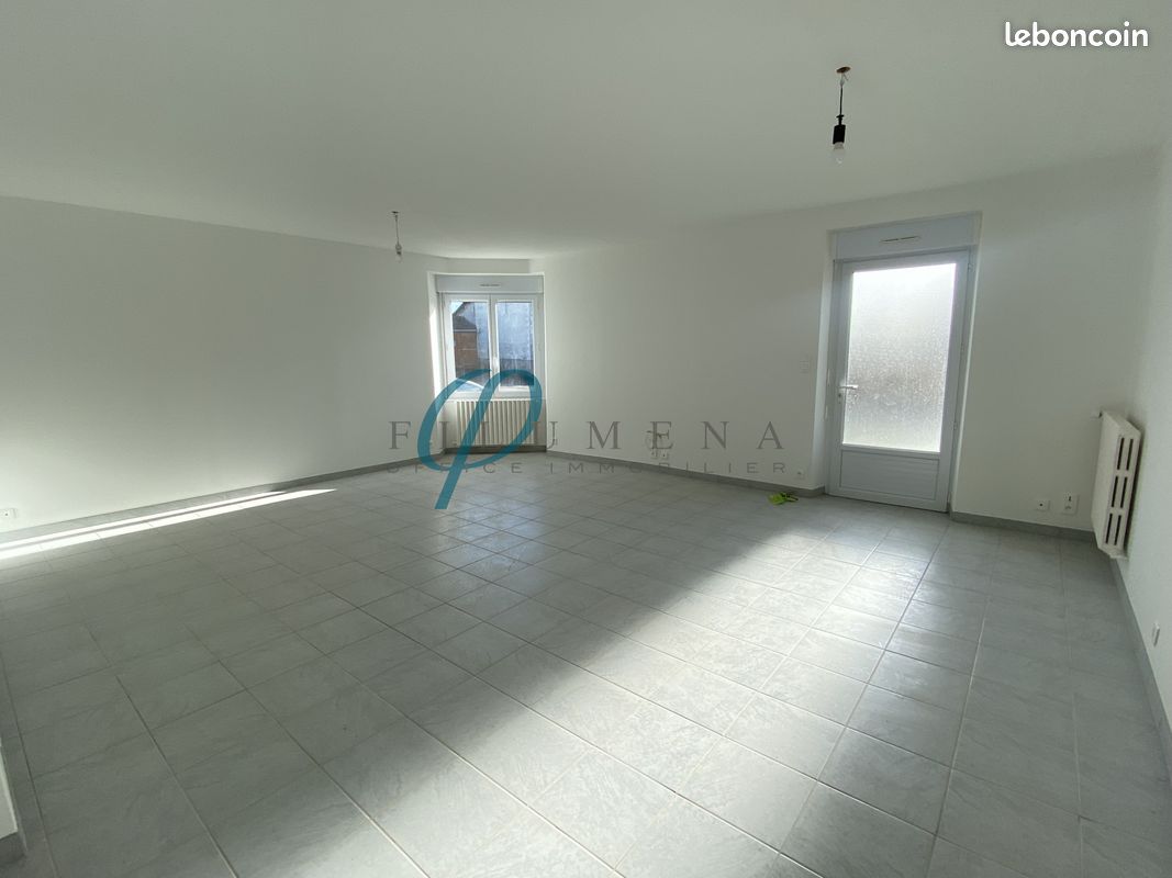 Maison 3 pièces 87 m² · à Montrevault-sur-Èvre · 87 m² · 685 €/mois