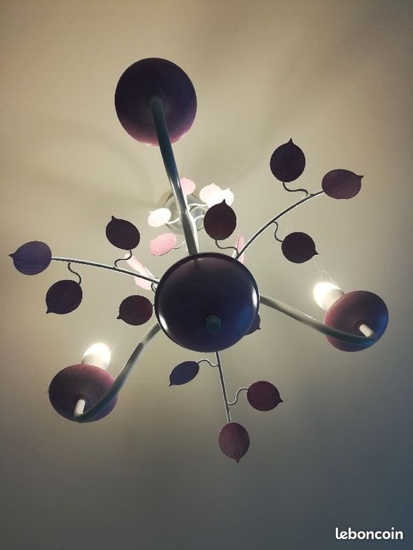 Lustre (image 1)