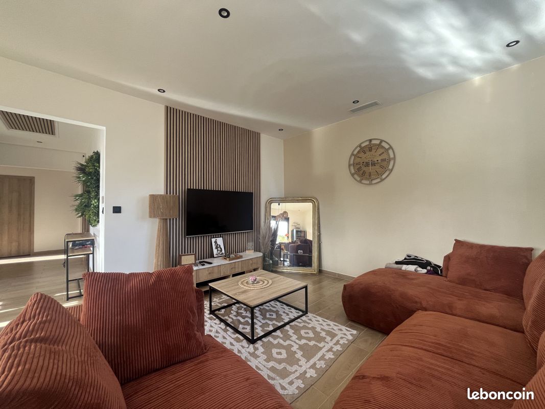 Maison 7 pièces 137 m² · à Grézieu-la-Varenne · 137 m² · 499 000 €