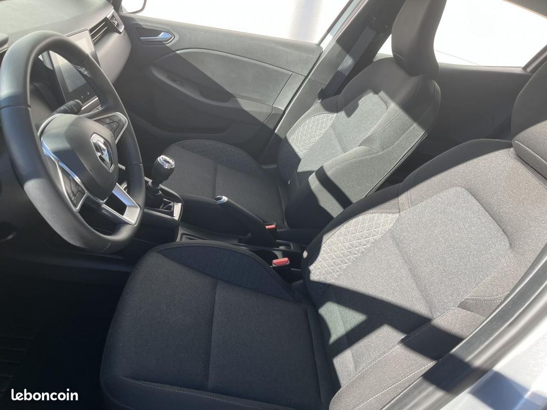 RENAULT CLIO V 1.0 Tce - 90 Equilibre GARANTIE 12 MOIS PREMIERE MAIN (image 22)