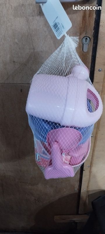 Jouets de plage (image 1)