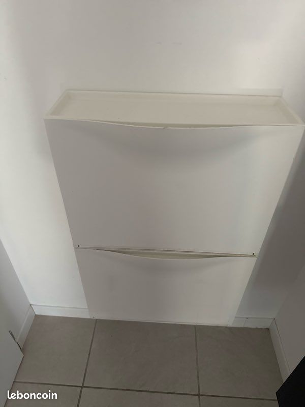 Armoire a chaussures TRONES IKKEA (image 1)