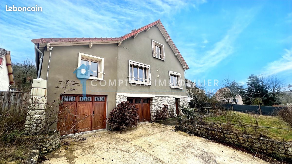 Maison 7 pièces 135 m² · à La Ferté-Alais · 135 m² · 260 000 €