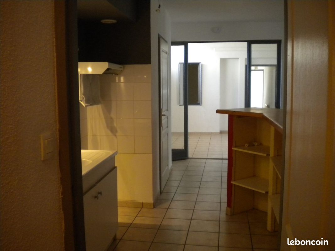 Immeuble 462 m² Montélimar (image 2)