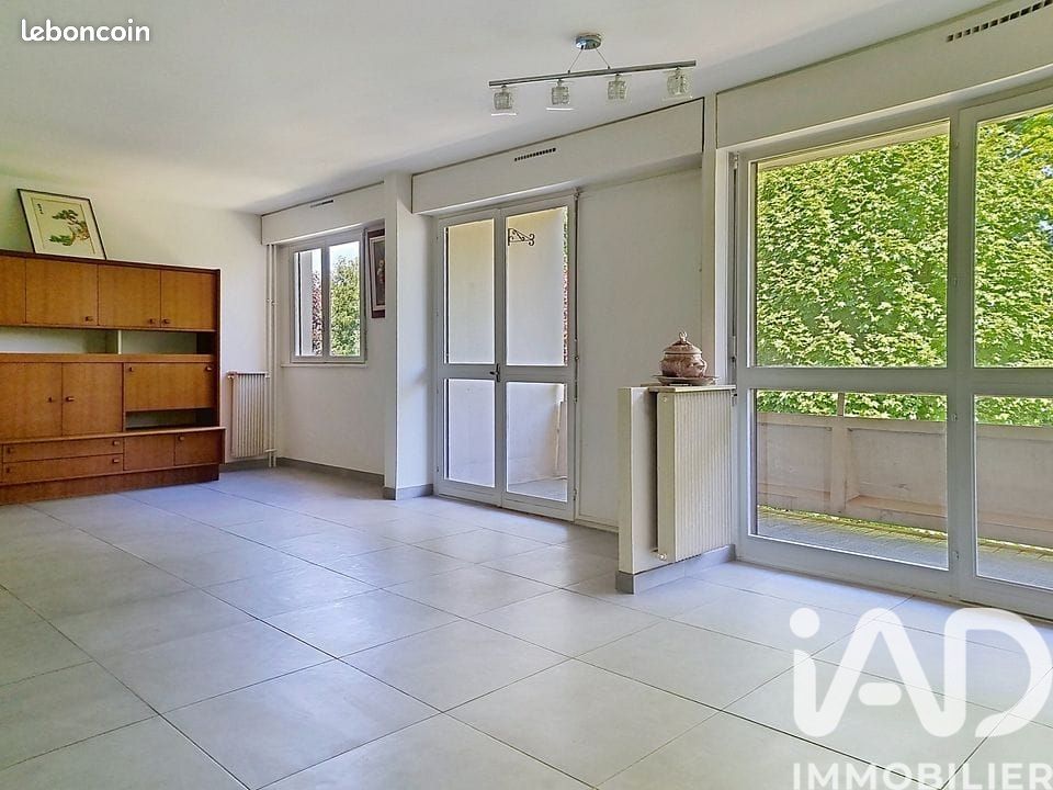Appartement 5 pièces 102 m² · à Morsang-sur-Orge · 102 m² · 215 000 €