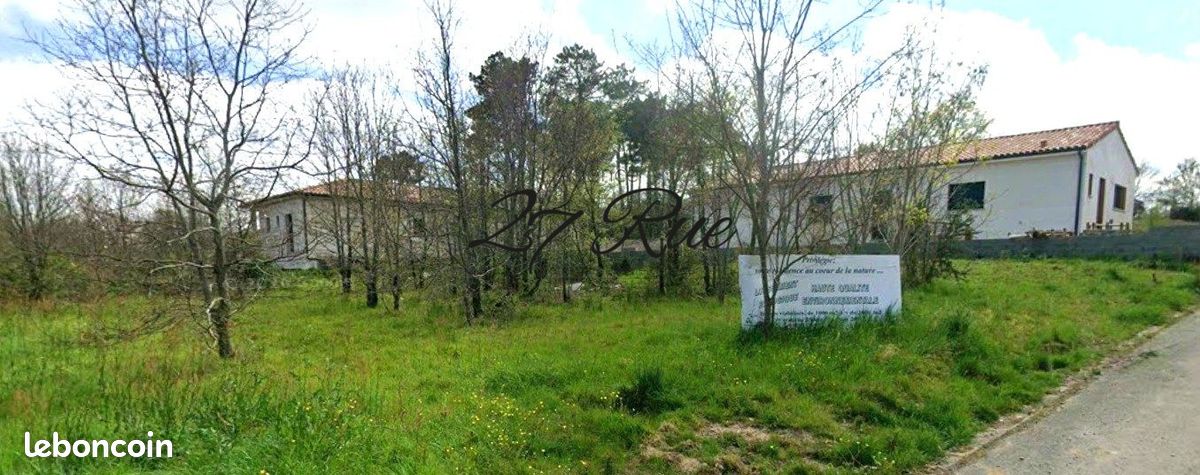 Terrain 370 m² · à Grazac · 370 m² · 55 000 €