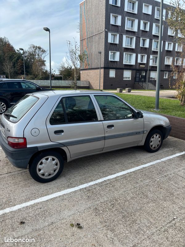 Citroën saxo essence 1.1l (image 1)