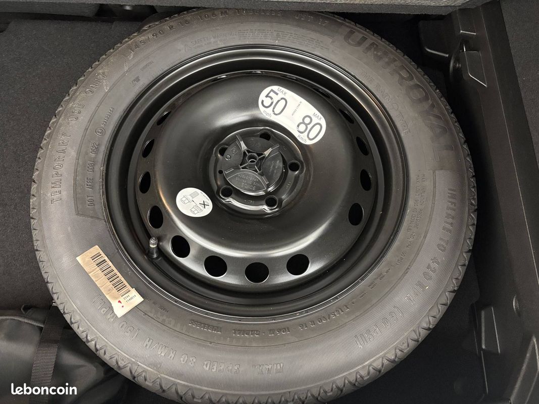 RENAULT Captur E-Tech 145 - 21 Business (image 28)